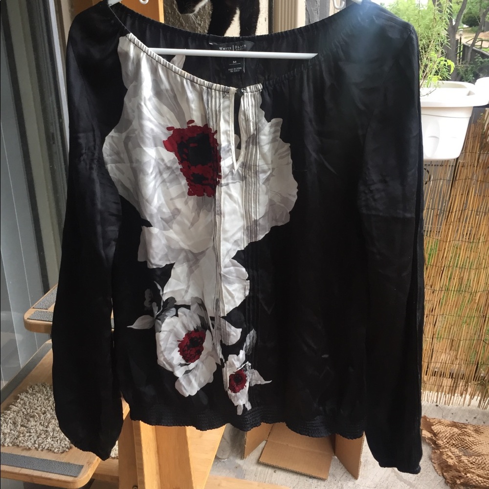 100% Silk White/Black market blouse M